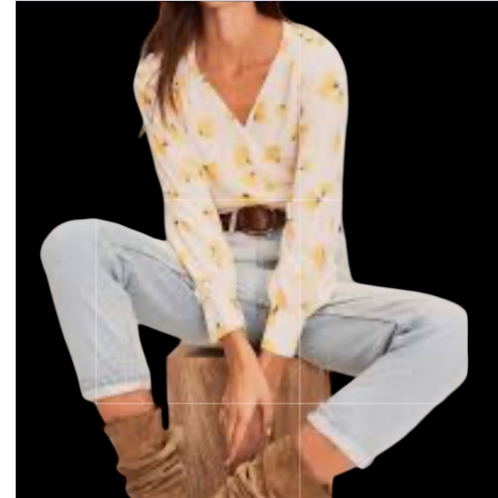 ba&sh Women’s Yellow & Cream Floral Wrap Long Sleeve Button V Neck Blouse NWT